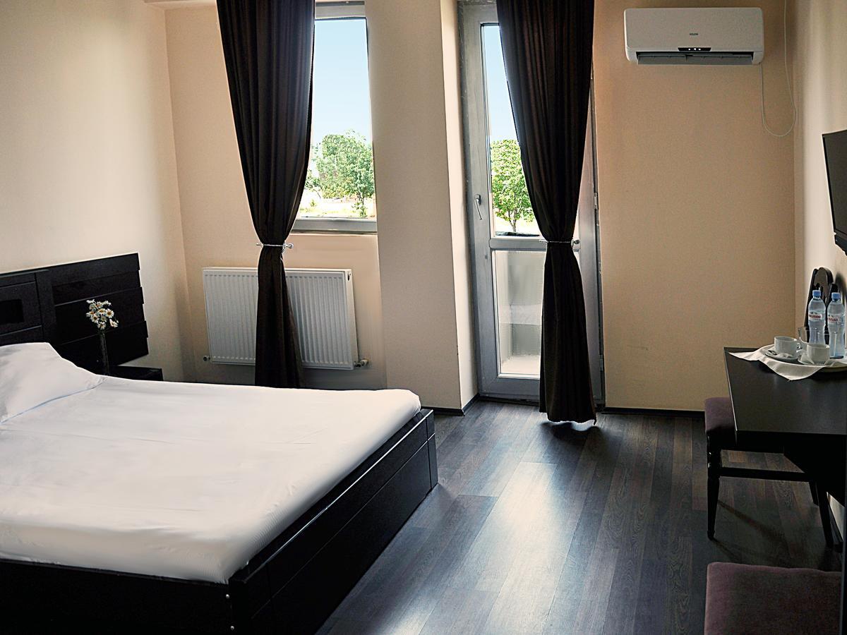Grand Hotel Tbilisi Luaran gambar